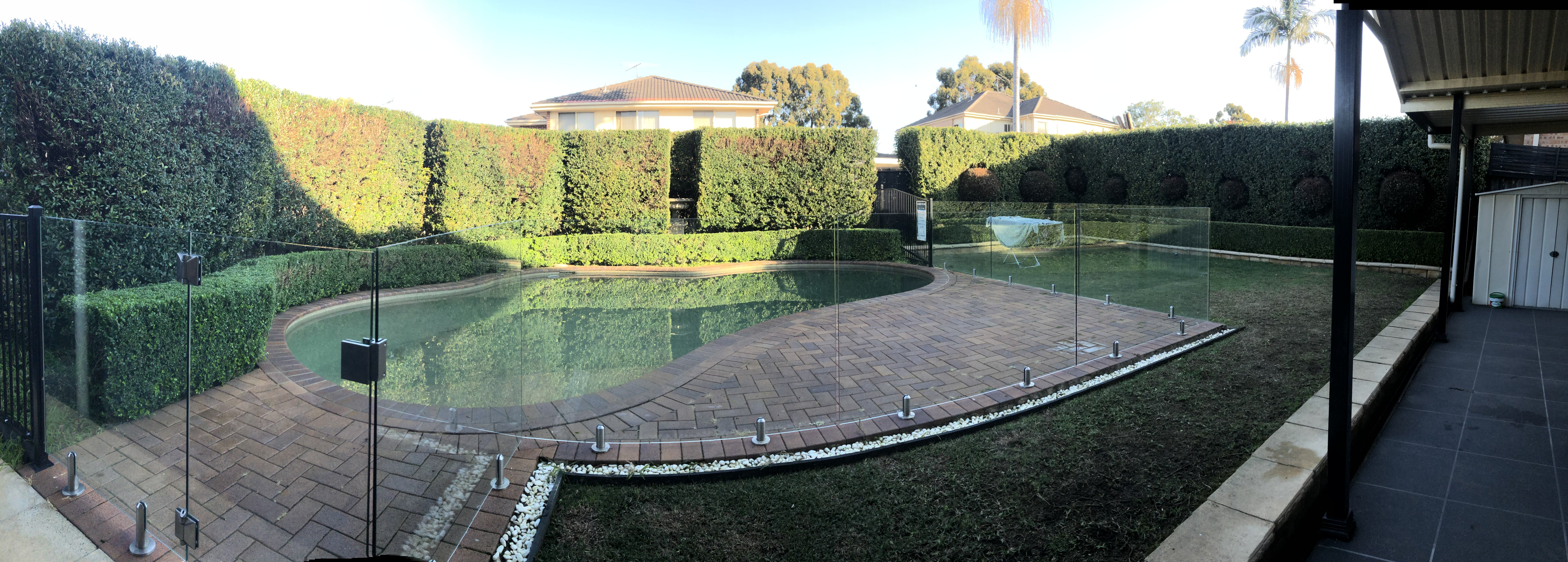 Hedge trimming and garden tidy-up